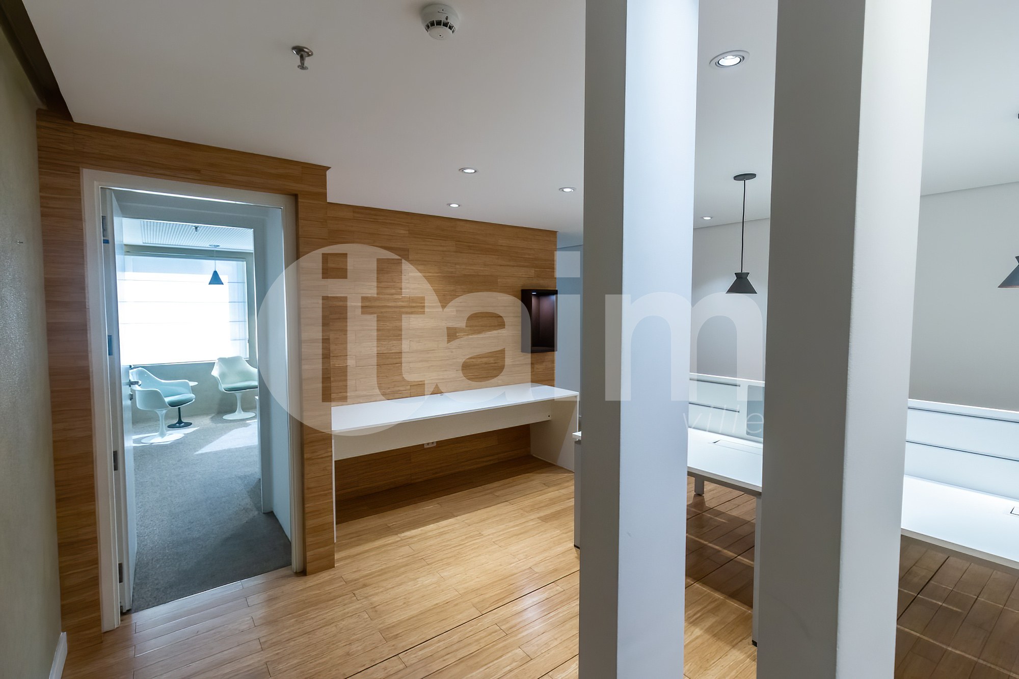 Conjunto Comercial à Venda no Itaim Bibi – Localização Privilegiada na Avenida Nove de Julho 2